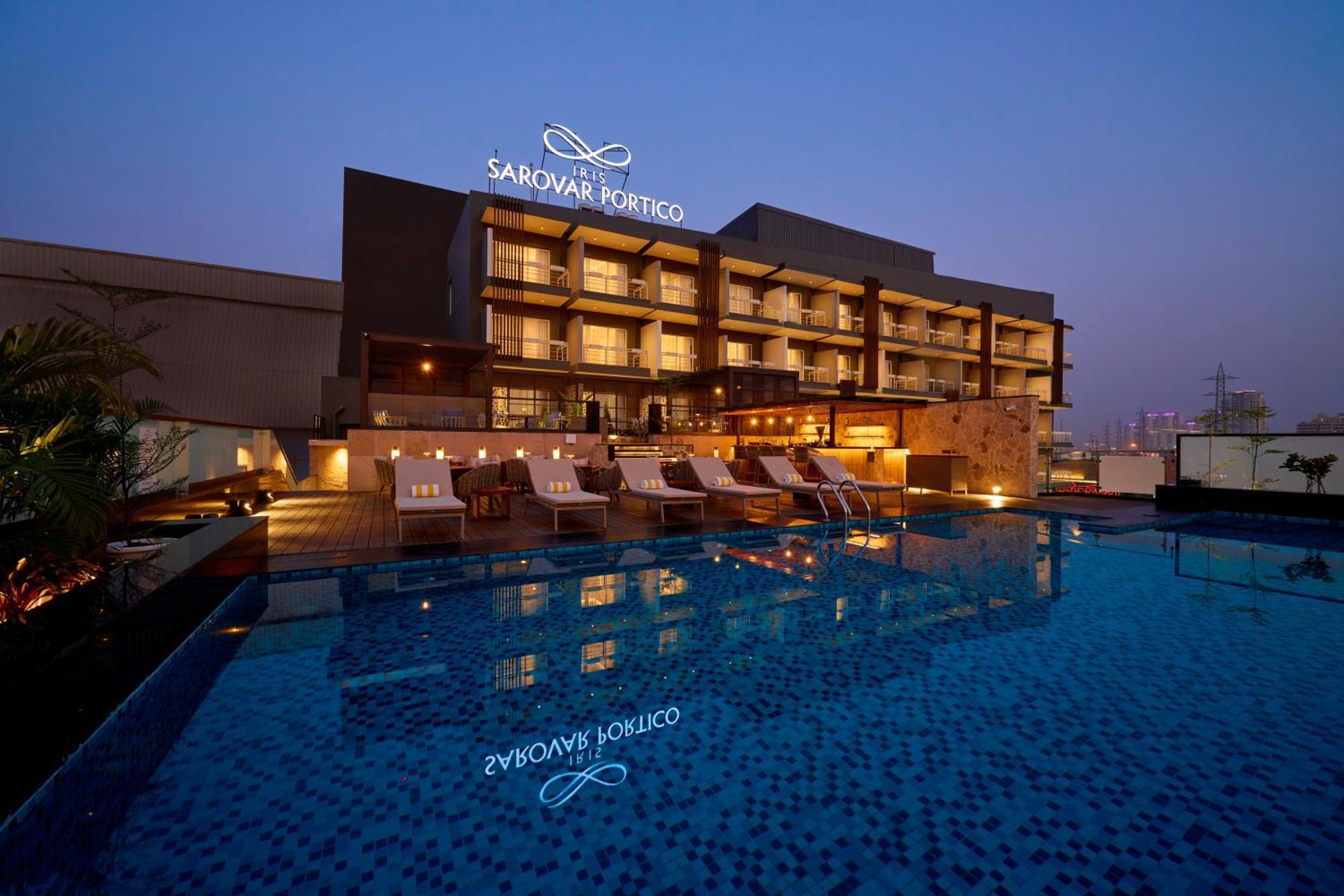 Iris Sarovar Portico Gurgaon Eksteriør billede