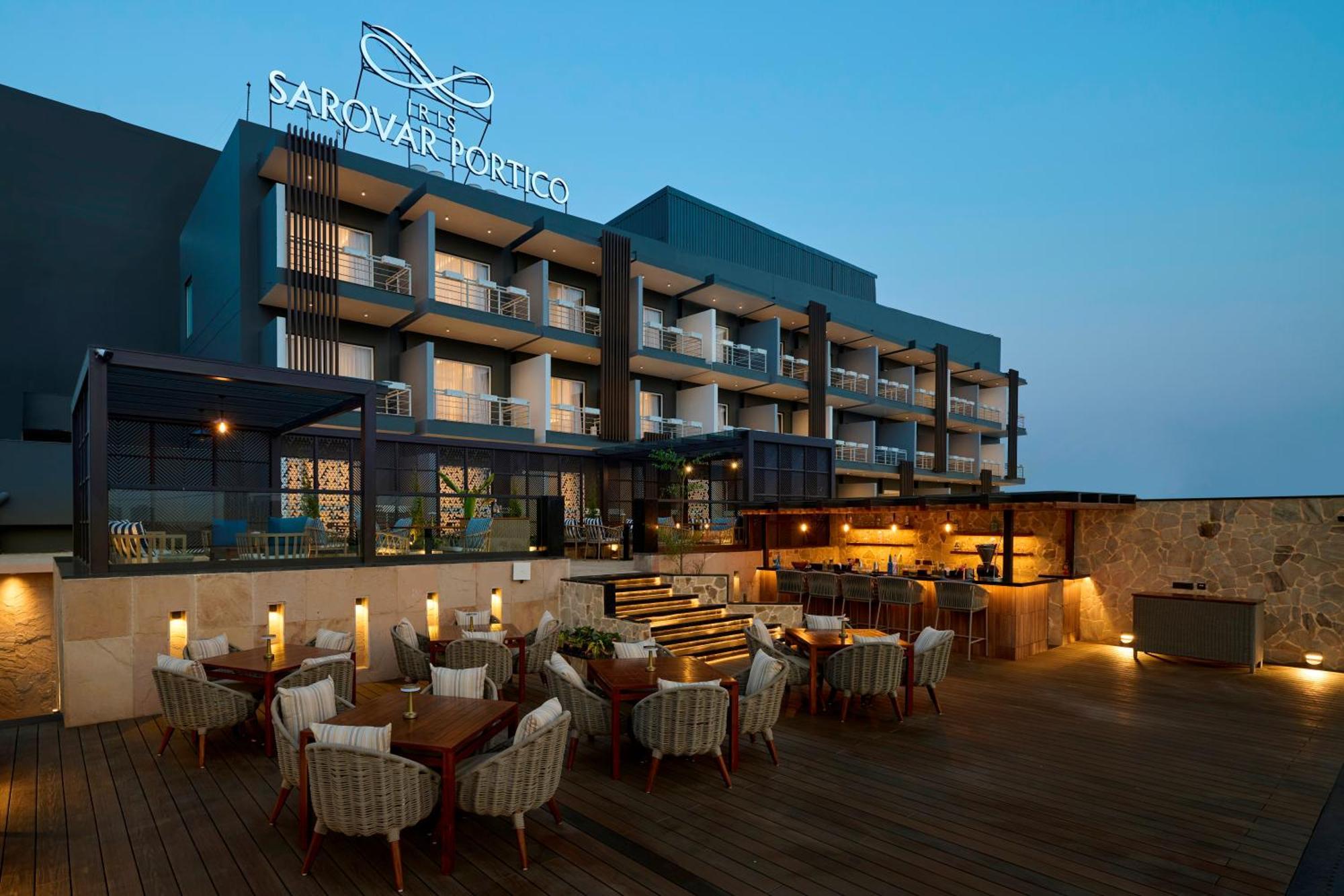 Iris Sarovar Portico Gurgaon Eksteriør billede